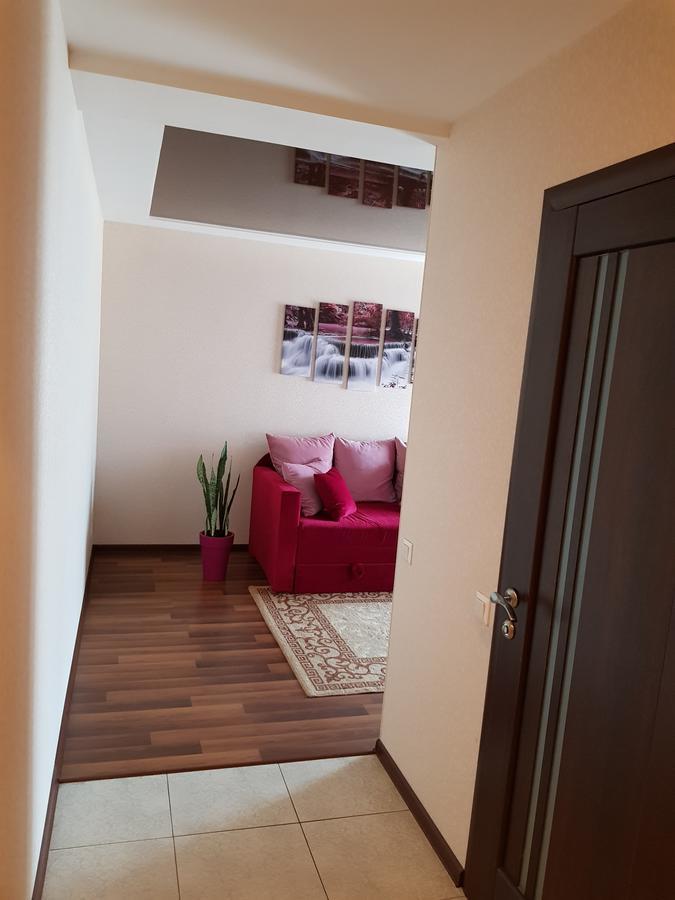 Апартаменты С Балконом Kharkiv Eksteriør billede